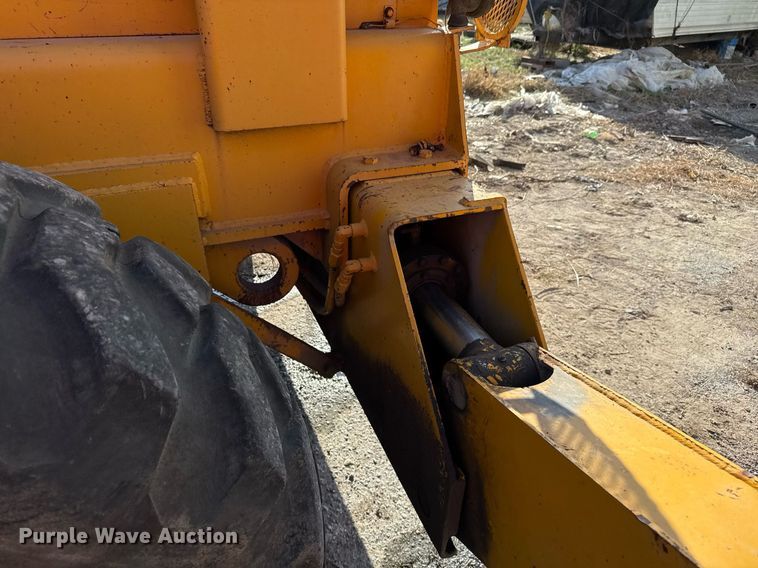 image for item EJ3280 Pettibone 16 MK crane