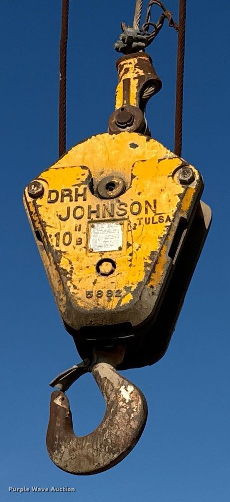 image for item EJ3280 Pettibone 16 MK crane