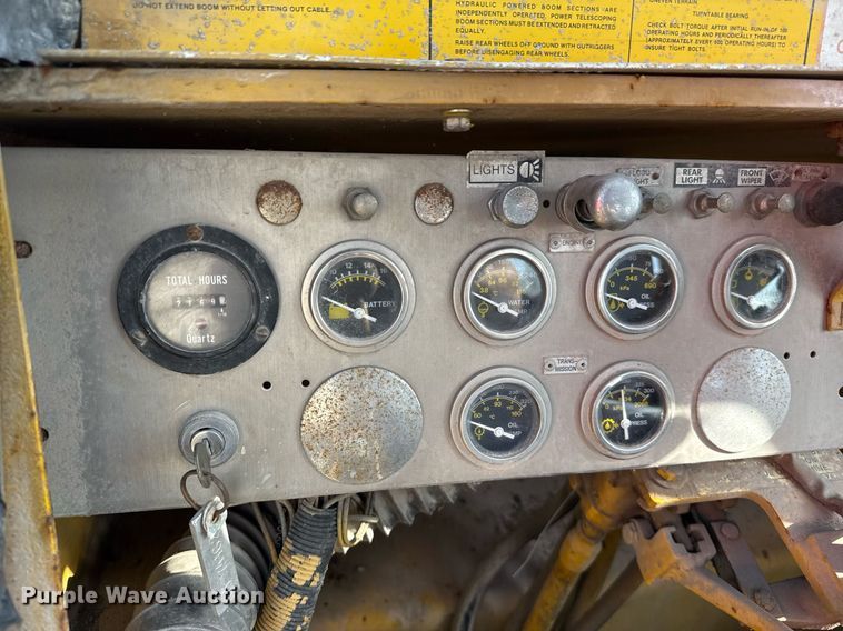 image for item EJ3280 Pettibone 16 MK crane