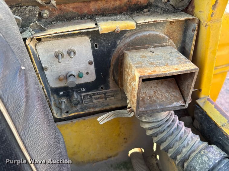 image for item EJ3280 Pettibone 16 MK crane