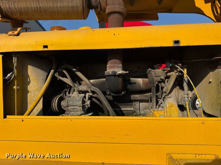 image for item EJ3280 Pettibone 16 MK crane