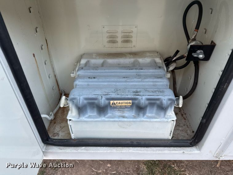 image for item EJ3309 2009 Ford F750 Super Duty bucket truck