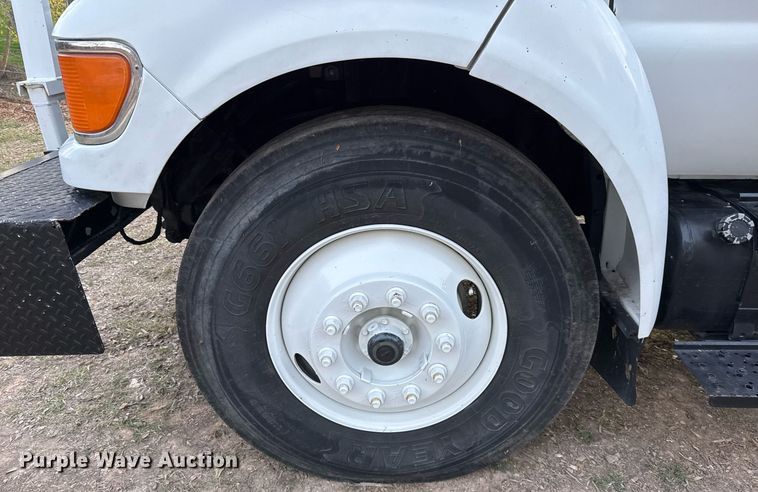 image for item EJ3309 2009 Ford F750 Super Duty bucket truck