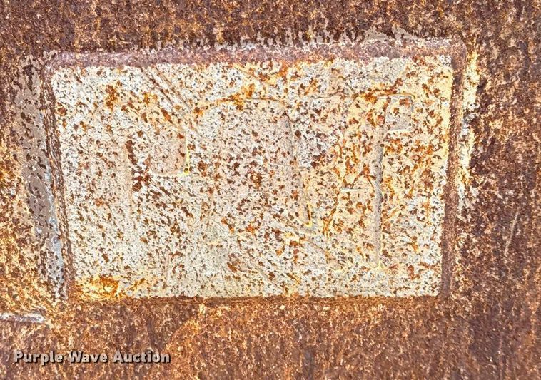 image for item EJ3313 Caterpillar excavator bucket