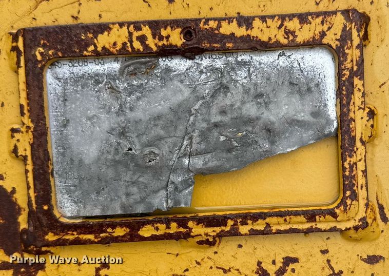 image for item EJ3313 Caterpillar excavator bucket