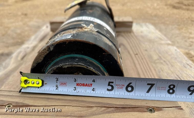 image for item EJ3314 Caterpillar 297-9250 track tensioner