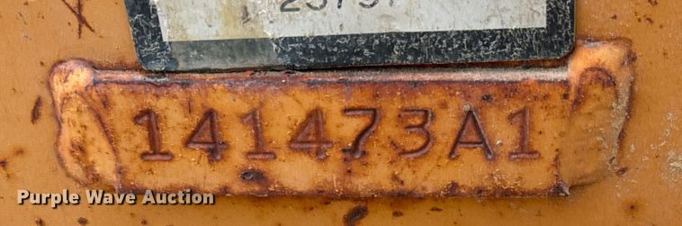 image for item EJ3323 2005 Case 570MXT industrial tractor