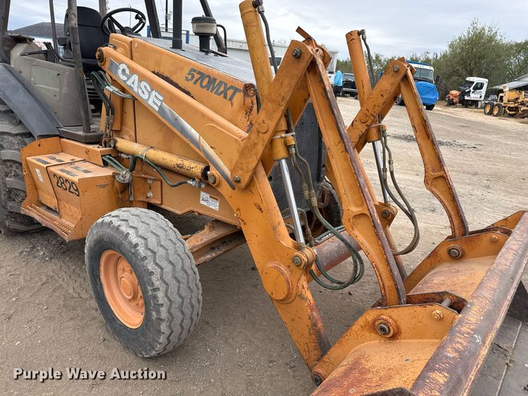 image for item EJ3323 2005 Case 570MXT industrial tractor