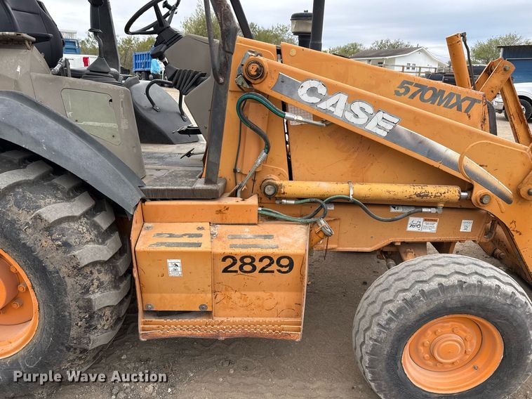 image for item EJ3323 2005 Case 570MXT industrial tractor