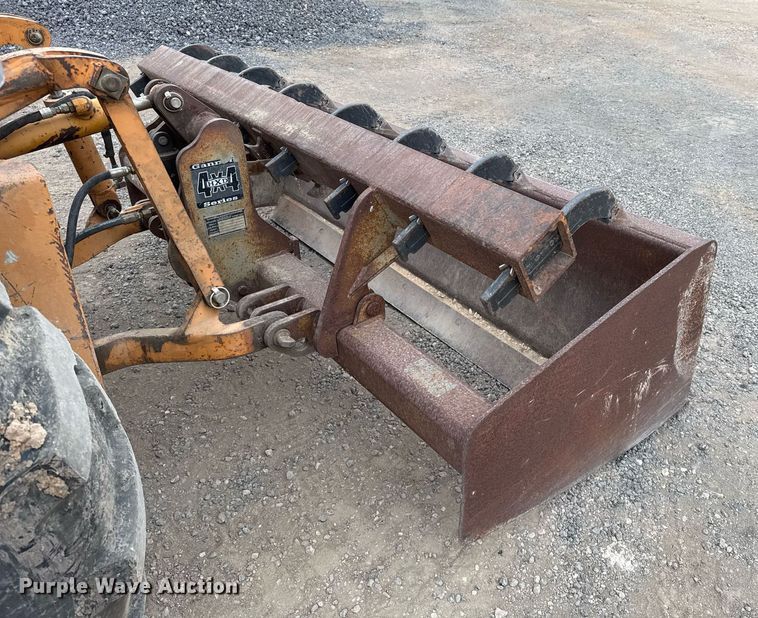 image for item EJ3323 2005 Case 570MXT industrial tractor