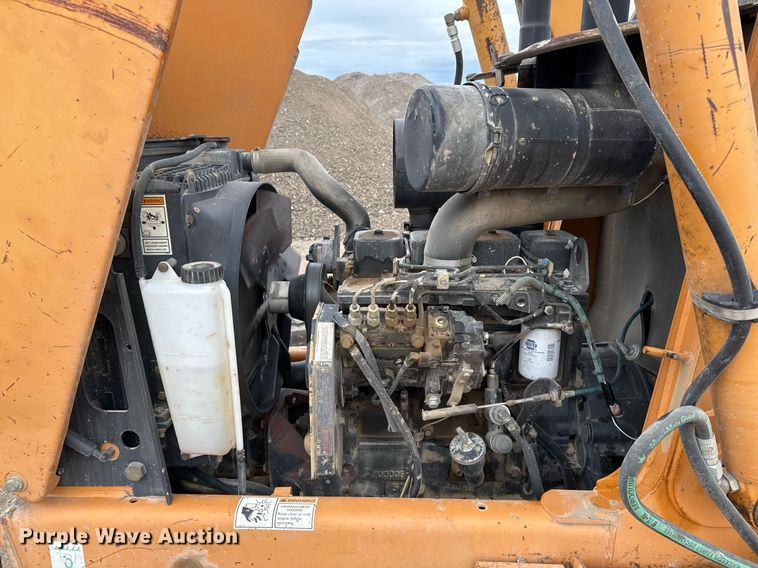 image for item EJ3323 2005 Case 570MXT industrial tractor