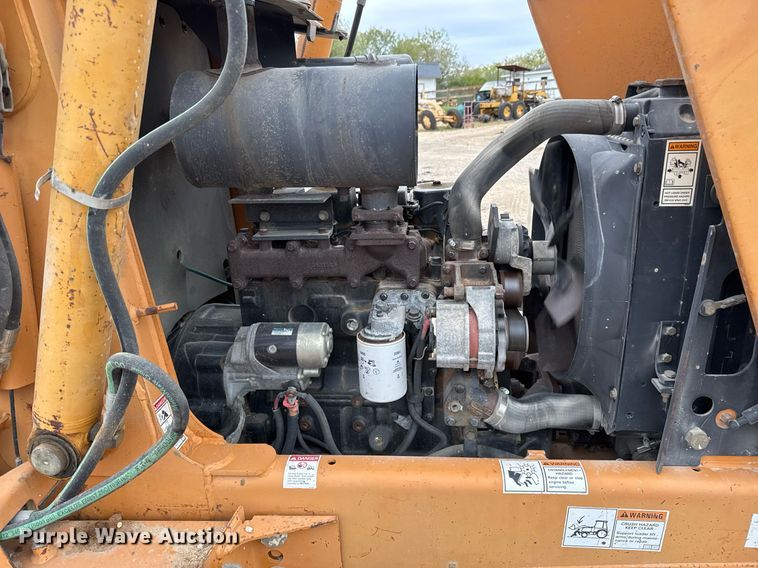 image for item EJ3323 2005 Case 570MXT industrial tractor