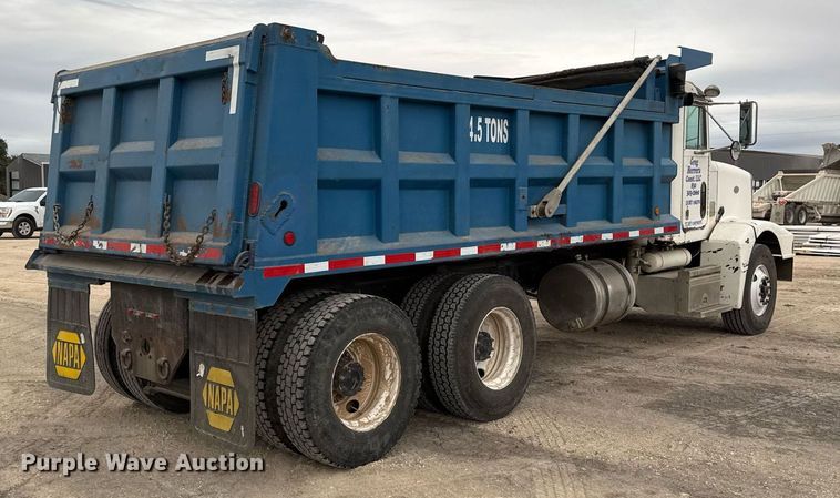 image for item EJ3324 1994 Peterbilt 377 dump truck