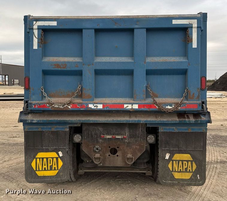 image for item EJ3324 1994 Peterbilt 377 dump truck