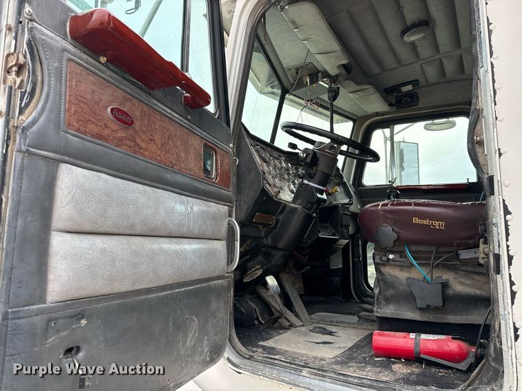 image for item EJ3324 1994 Peterbilt 377 dump truck