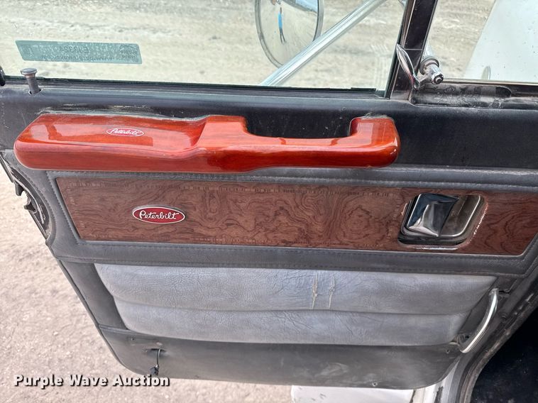 image for item EJ3324 1994 Peterbilt 377 dump truck