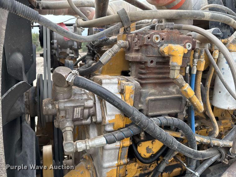 image for item EJ3324 1994 Peterbilt 377 dump truck