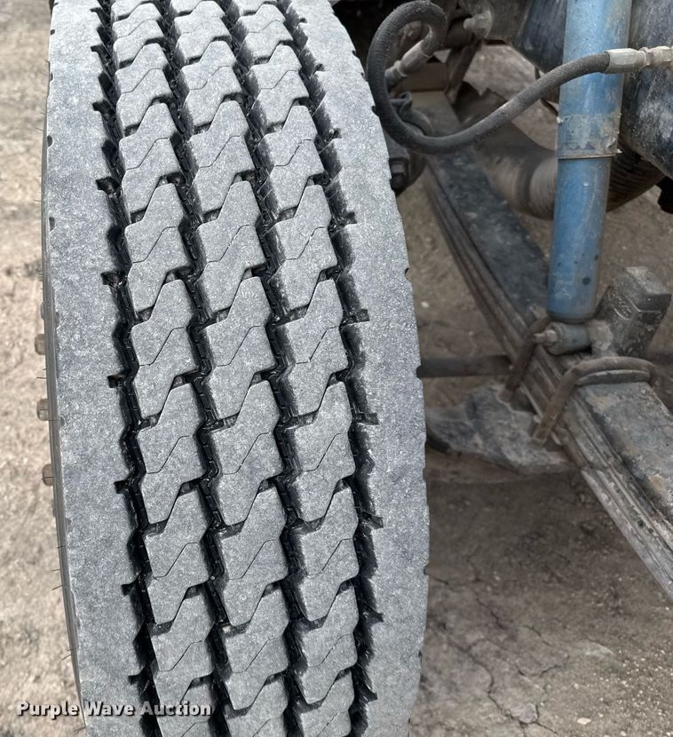 image for item EJ3324 1994 Peterbilt 377 dump truck