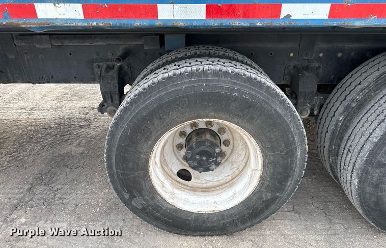 image for item EJ3324 1994 Peterbilt 377 dump truck