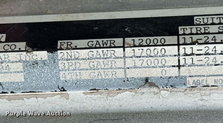 image for item EJ3324 1994 Peterbilt 377 dump truck