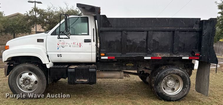 image for item EJ3326 2000 GMC C7500 dump truck