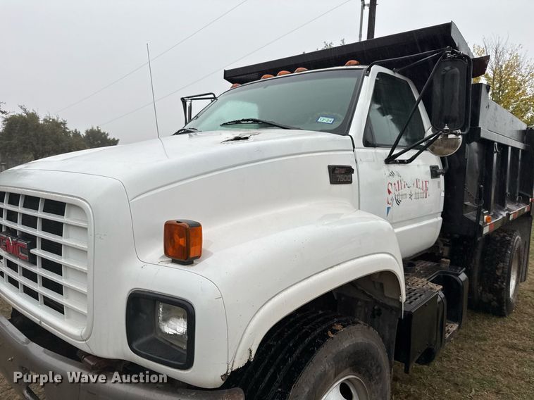 image for item EJ3326 2000 GMC C7500 dump truck