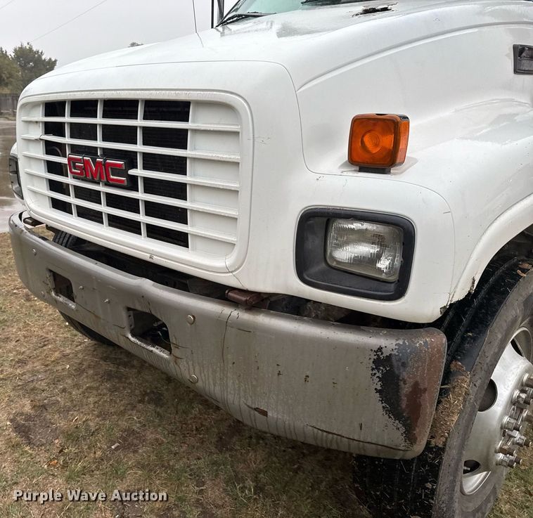 image for item EJ3326 2000 GMC C7500 dump truck