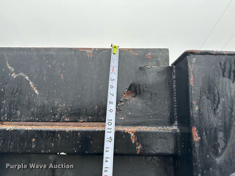 image for item EJ3326 2000 GMC C7500 dump truck