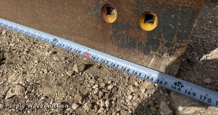 image for item EJ3327 1971 Caterpillar 120 rigid frame motor grader