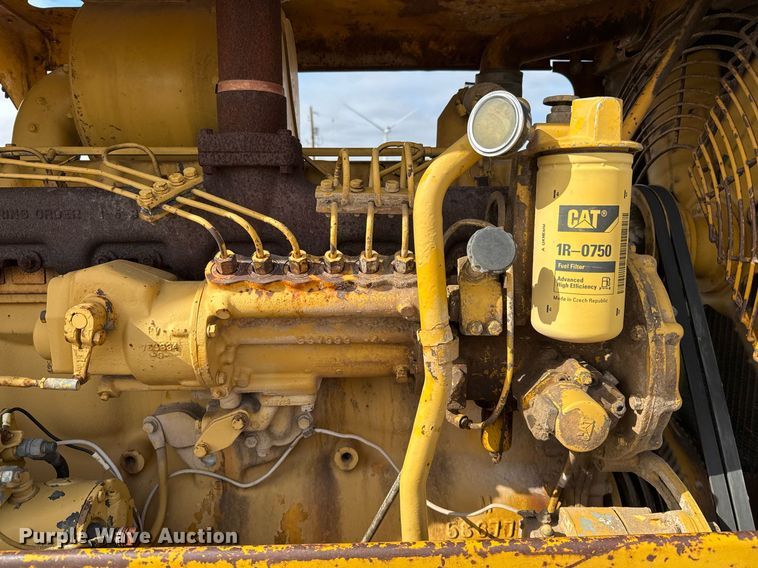 image for item EJ3327 1971 Caterpillar 120 rigid frame motor grader