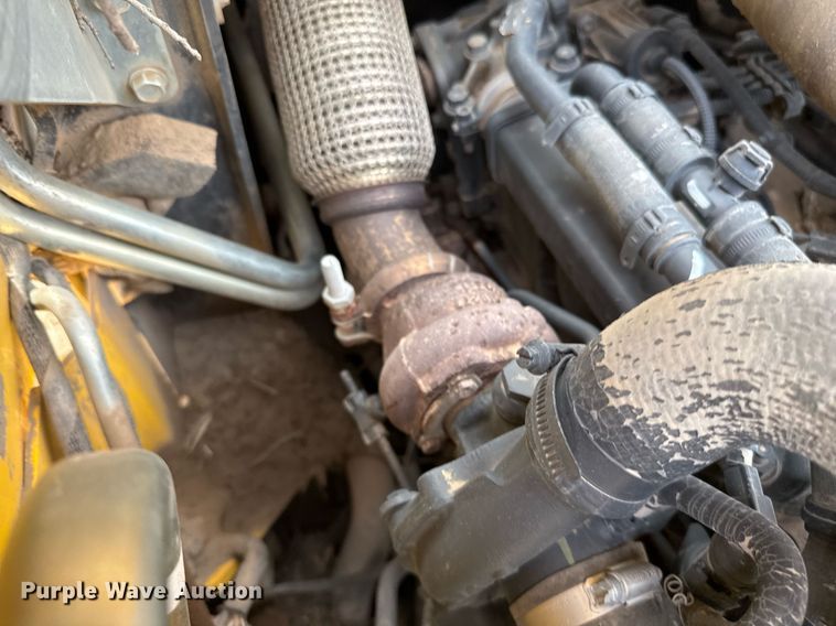 image for item EJ3328 2020 New Holland C337 tracked skid steer loader