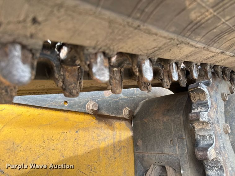 image for item EJ3328 2020 New Holland C337 tracked skid steer loader