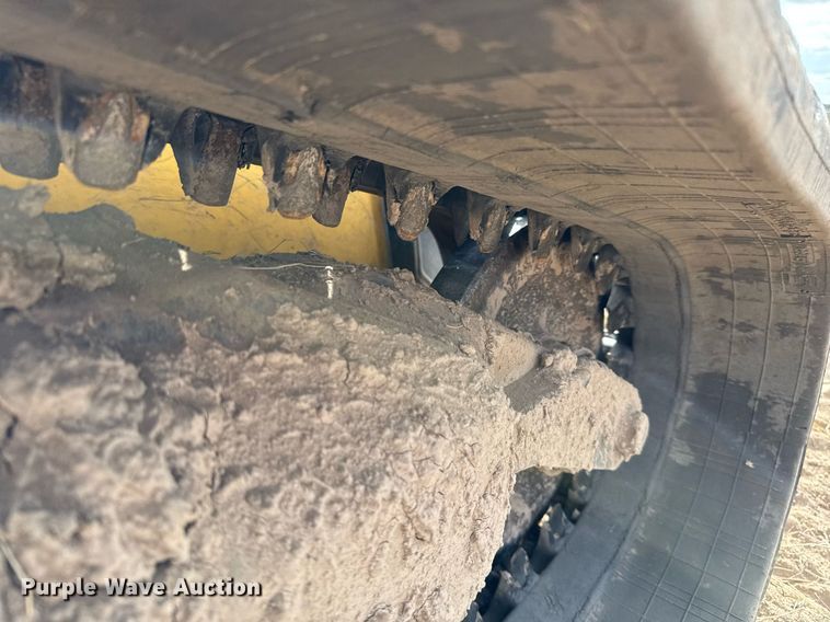 image for item EJ3328 2020 New Holland C337 tracked skid steer loader