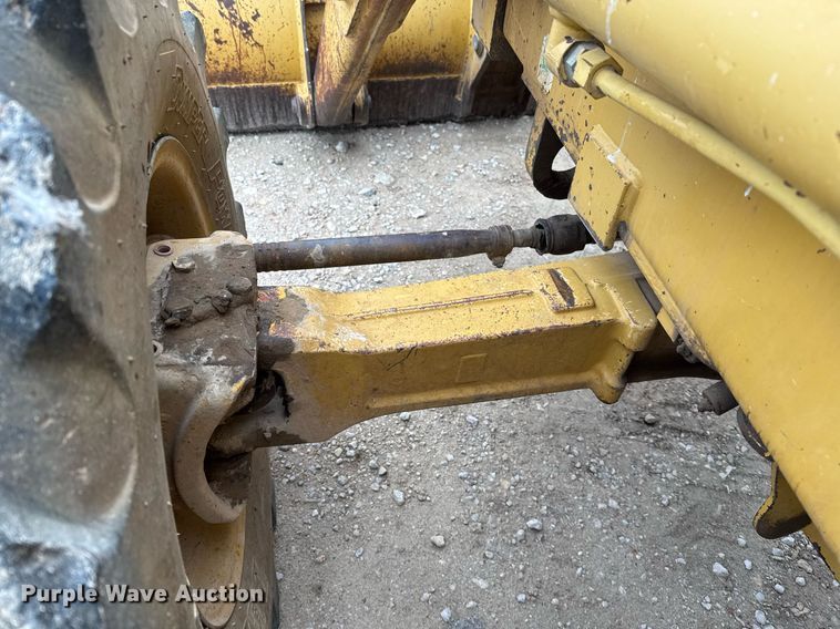 image for item EJ3334 1996 Caterpillar 426B backhoe
