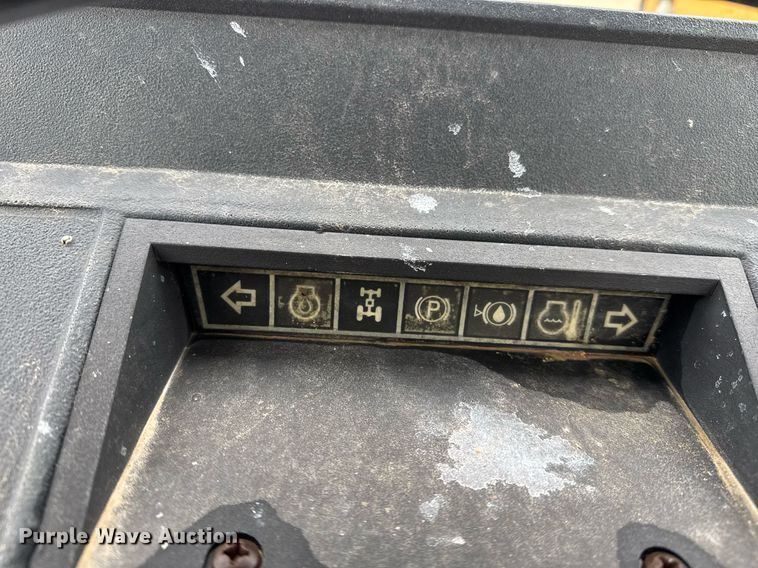 image for item EJ3334 1996 Caterpillar 426B backhoe