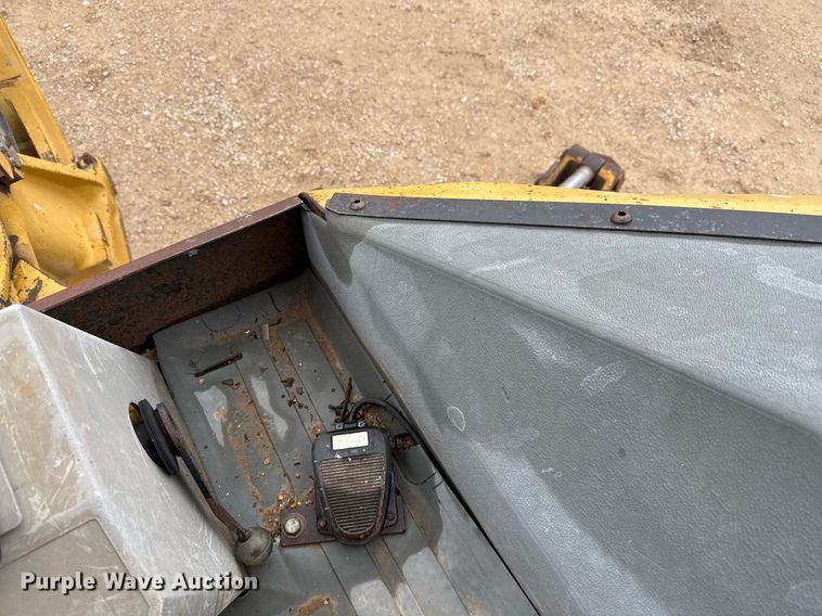 image for item EJ3334 1996 Caterpillar 426B backhoe