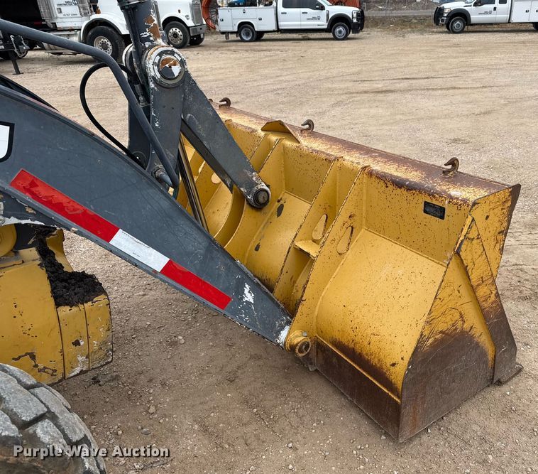 image for item EJ3335 2009 John Deere 310SJ backhoe