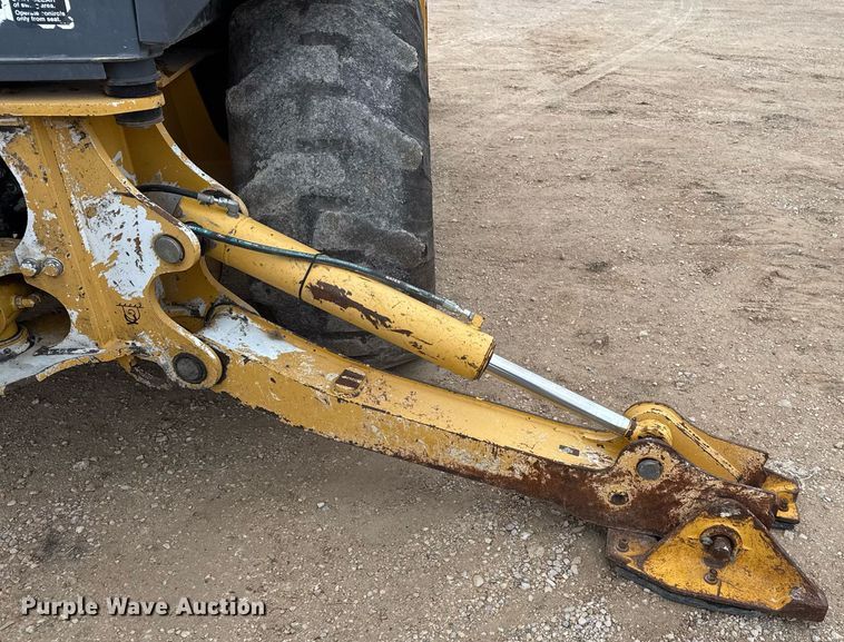 image for item EJ3335 2009 John Deere 310SJ backhoe