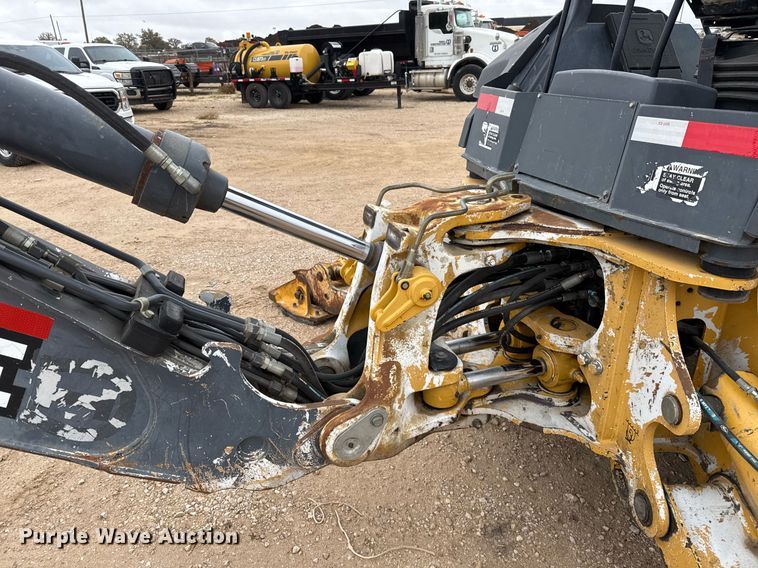 image for item EJ3335 2009 John Deere 310SJ backhoe