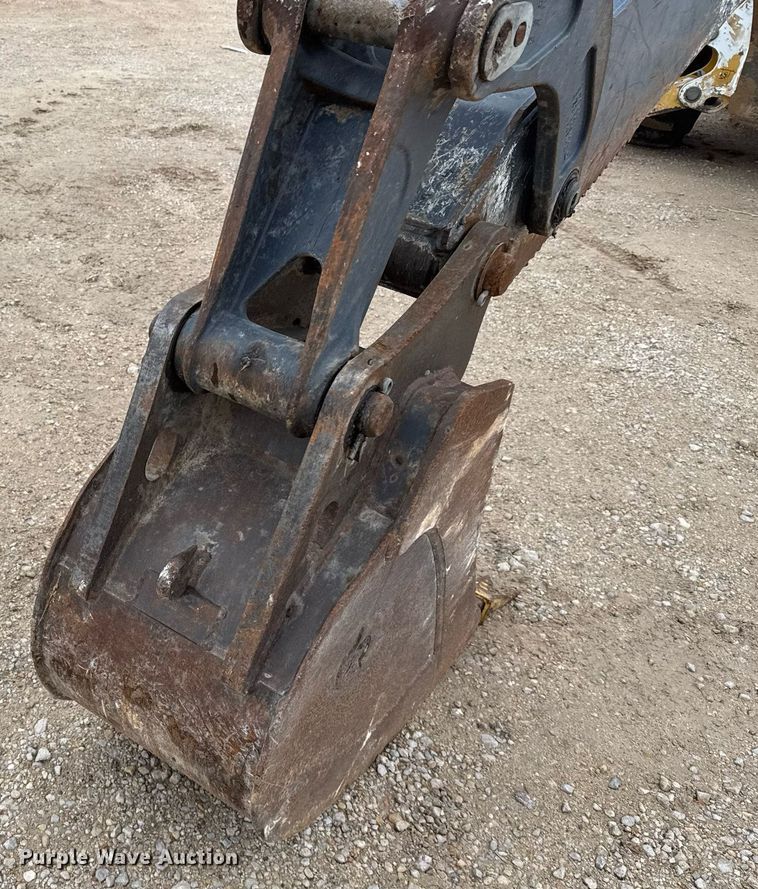 image for item EJ3335 2009 John Deere 310SJ backhoe
