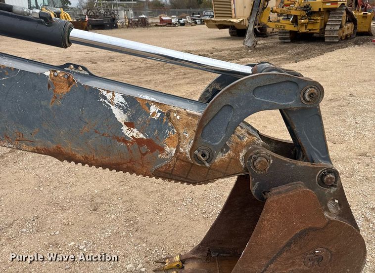 image for item EJ3335 2009 John Deere 310SJ backhoe