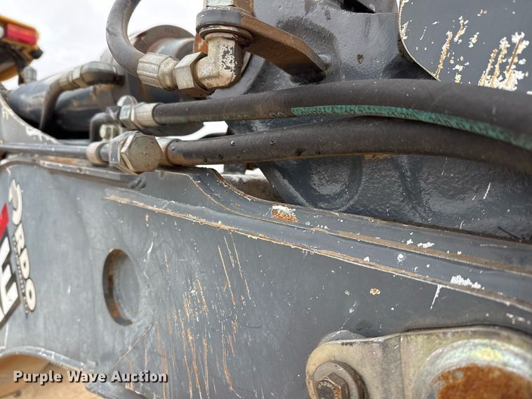 image for item EJ3335 2009 John Deere 310SJ backhoe