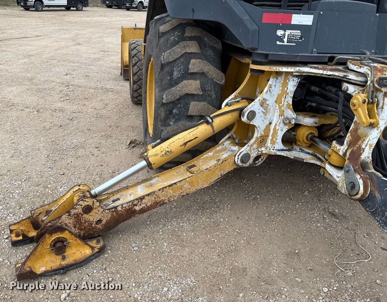 image for item EJ3335 2009 John Deere 310SJ backhoe