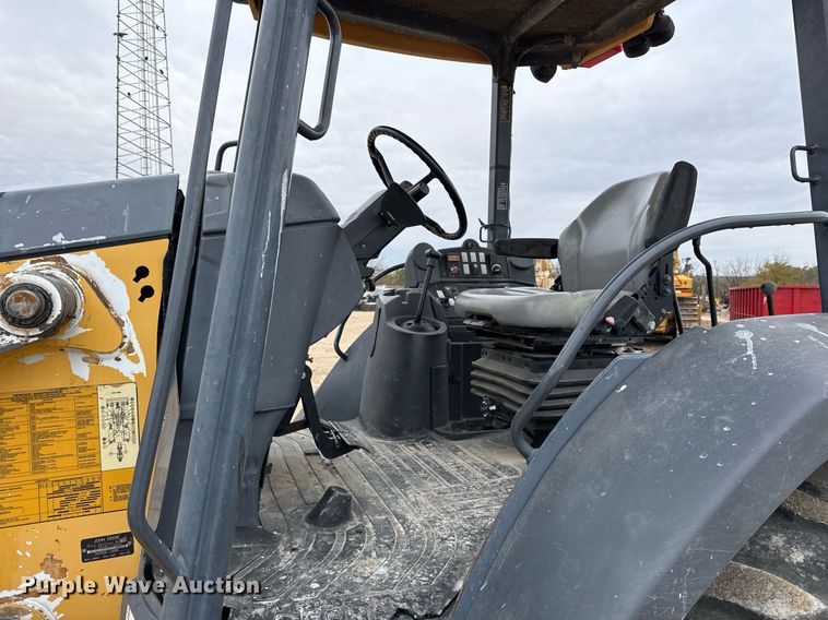 image for item EJ3335 2009 John Deere 310SJ backhoe