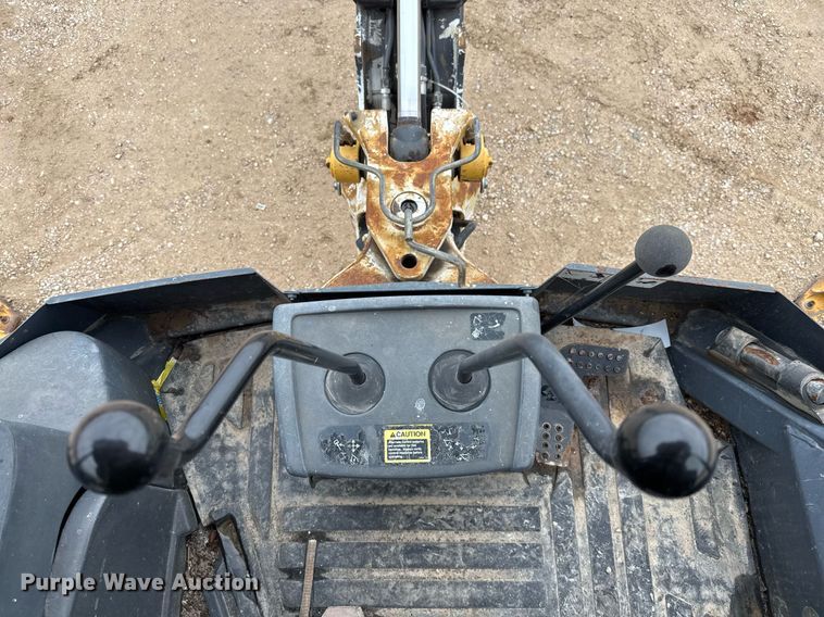 image for item EJ3335 2009 John Deere 310SJ backhoe