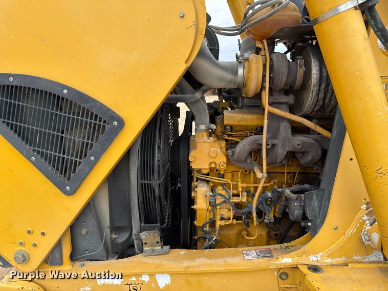 image for item EJ3335 2009 John Deere 310SJ backhoe