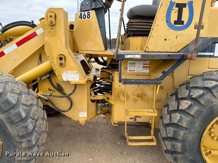 image for item EJ3336 1994 Komatsu WA120-1 wheel loader