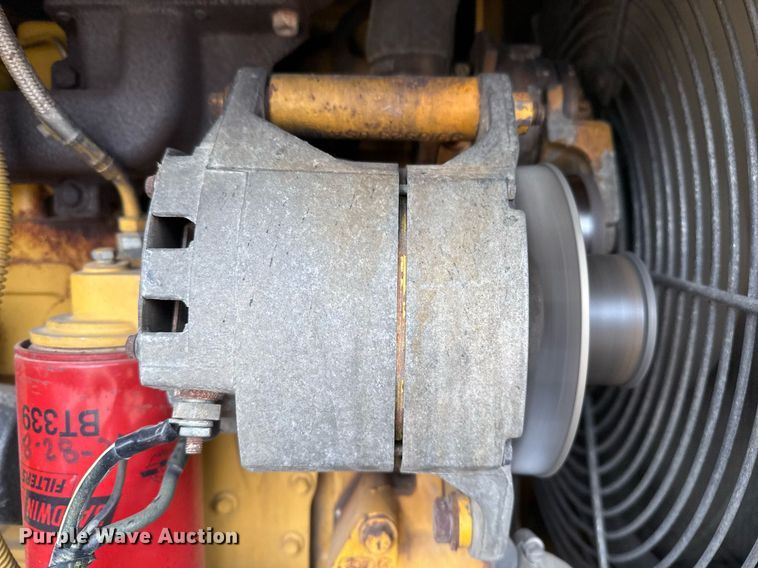 image for item EJ3336 1994 Komatsu WA120-1 wheel loader