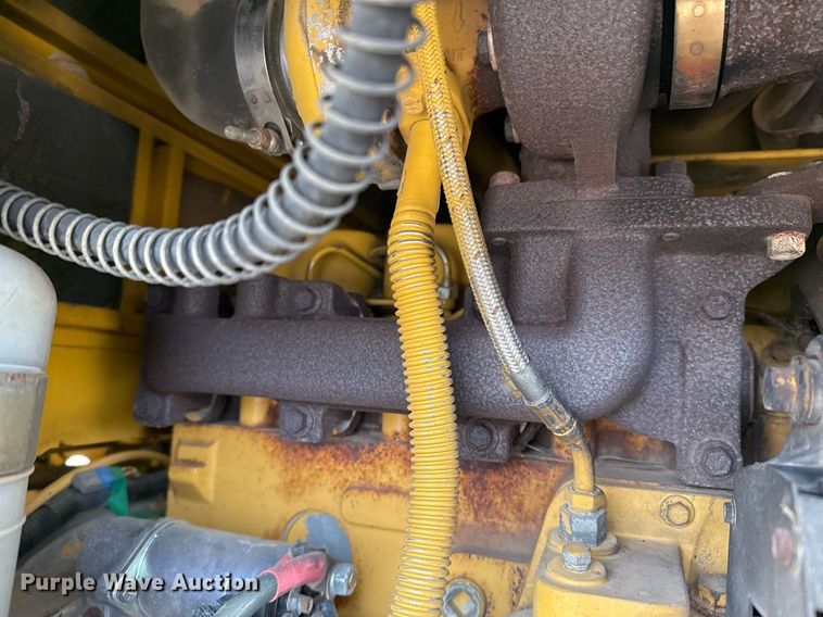 image for item EJ3336 1994 Komatsu WA120-1 wheel loader