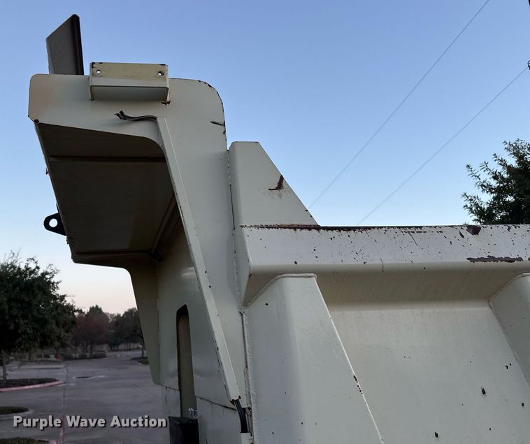 image for item EJ3337 2004 Freightliner Business Class M2 dump truck